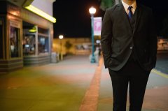 餐廳設(shè)計裝修，是找工程施工隊還是找餐飲全案設(shè)計公司？